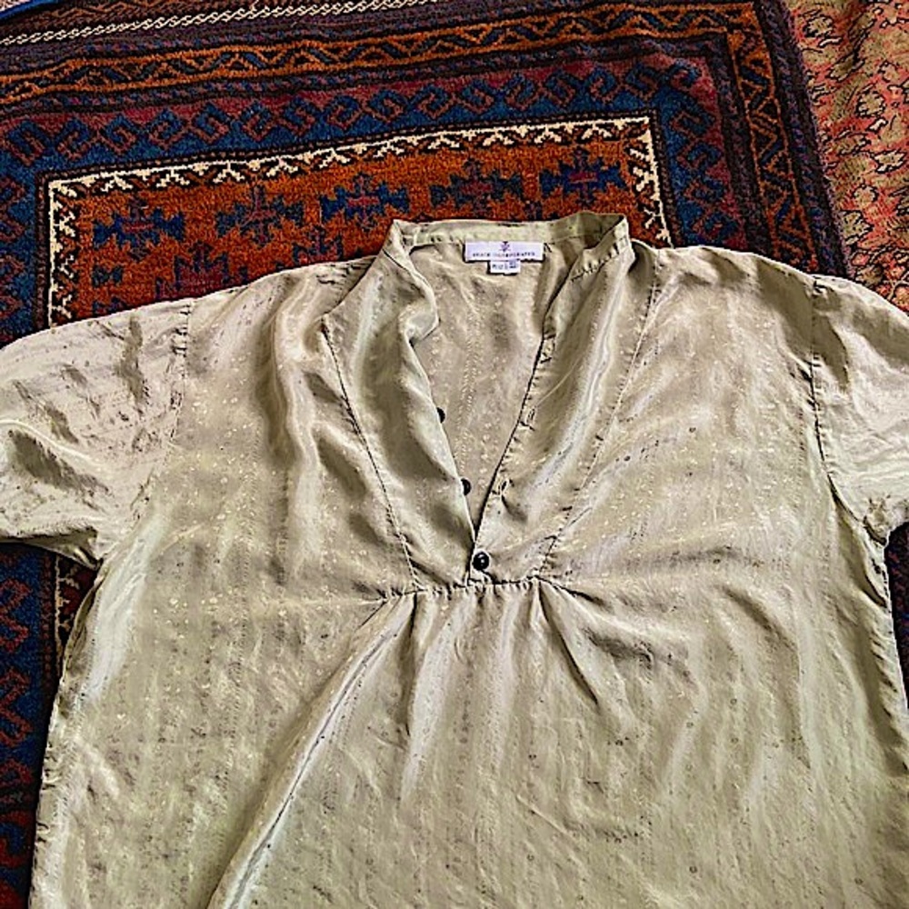 J. Morgan Puett and Shack, Inc.   Billowing, oversized silk over-shirt